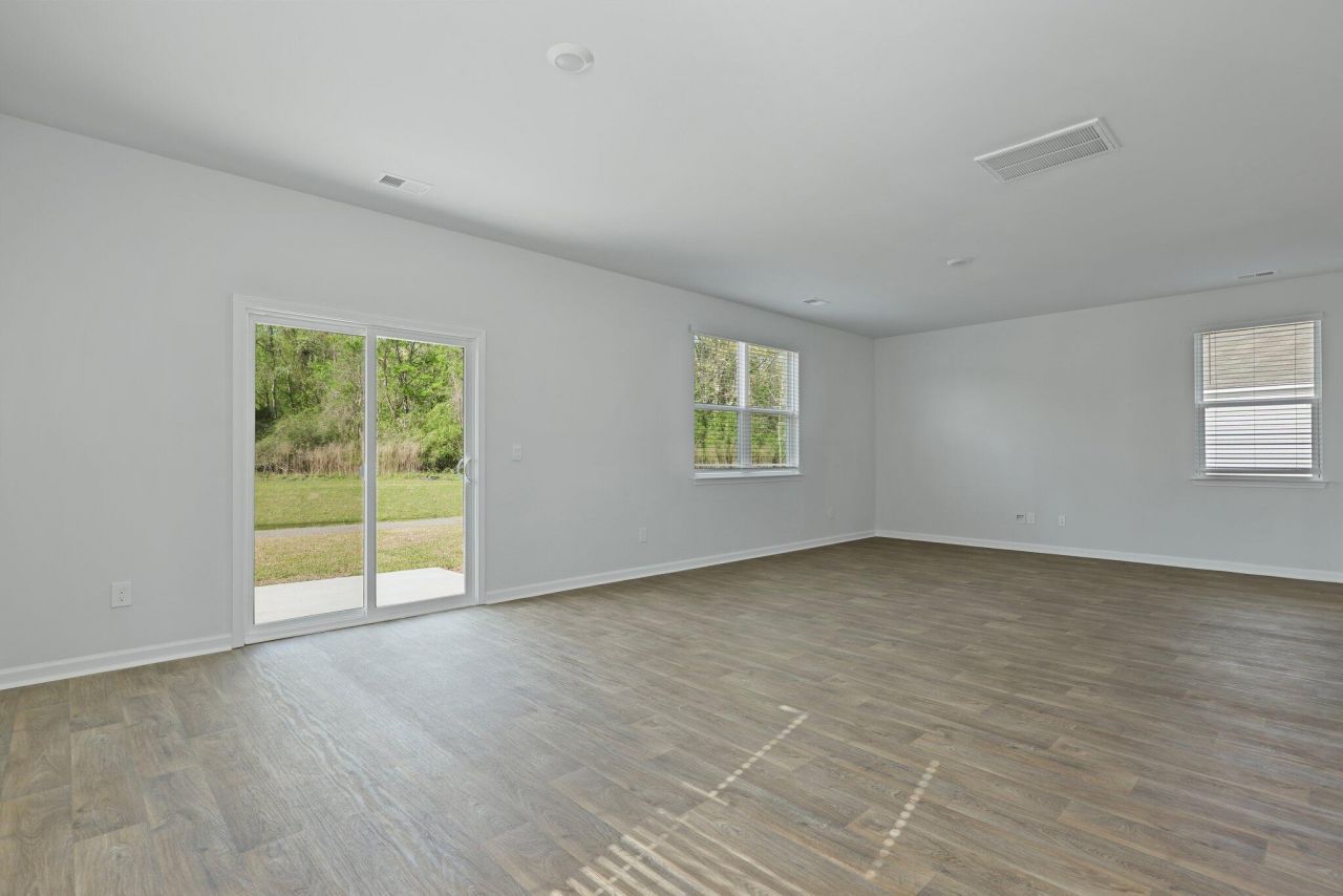 3996 Aberfeldy Lane Photo 19