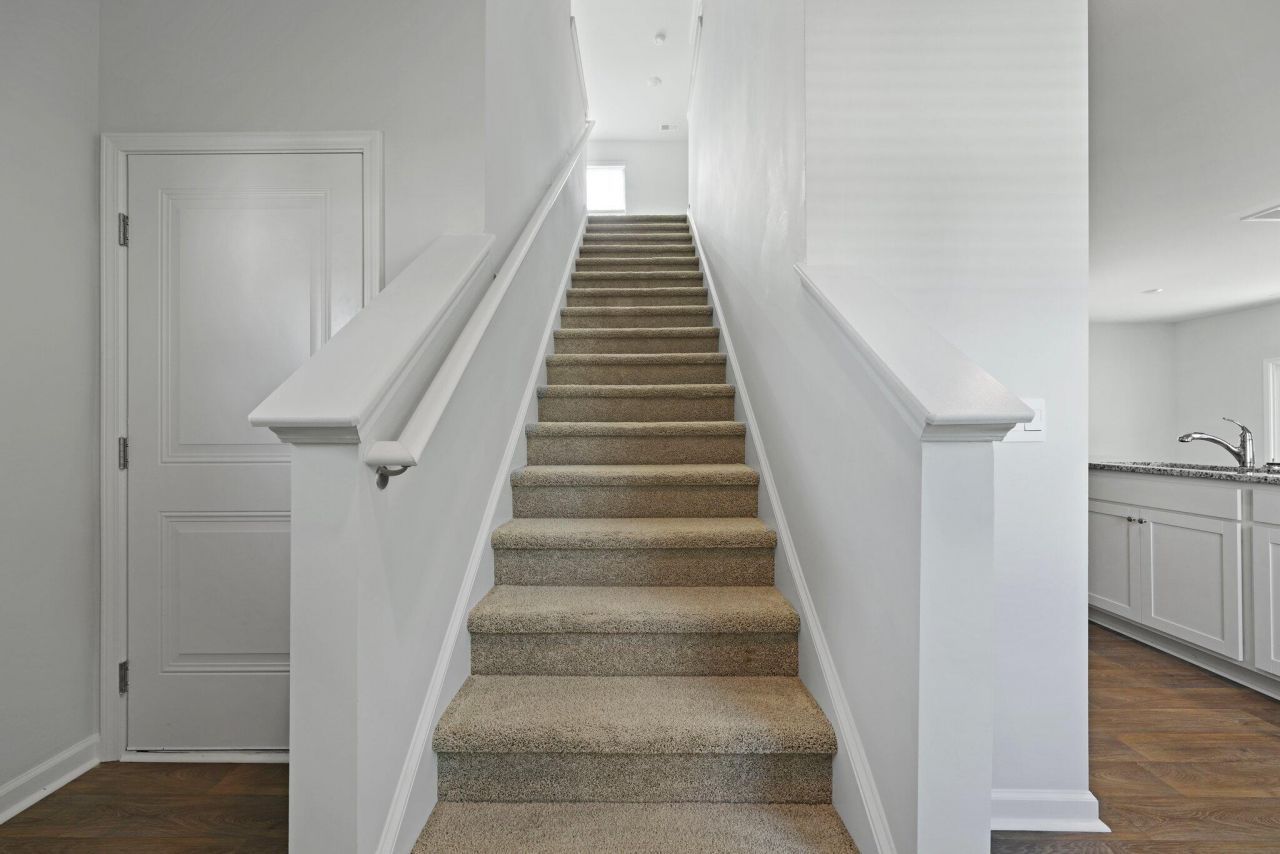 3996 Aberfeldy Lane Photo 21