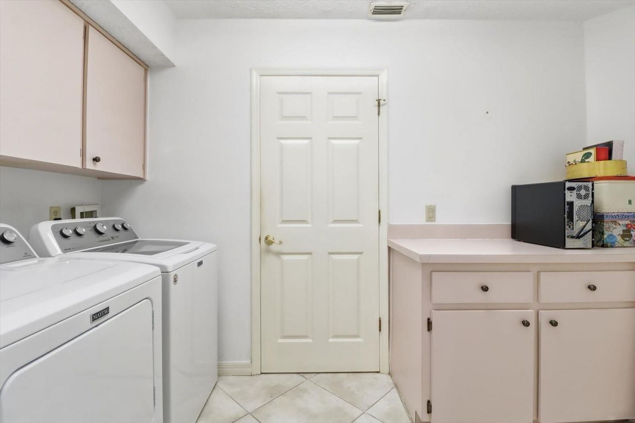 8951 E Sweetwater Drive, Inverness, FL 34450 Photo