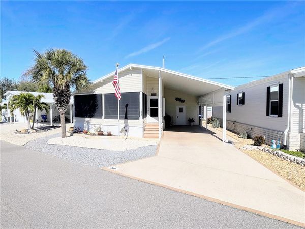 704 CAREFREE, VENICE, FL 34285