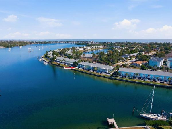 3783 POMPANO, Unit B, ST PETERSBURG, FL 33705