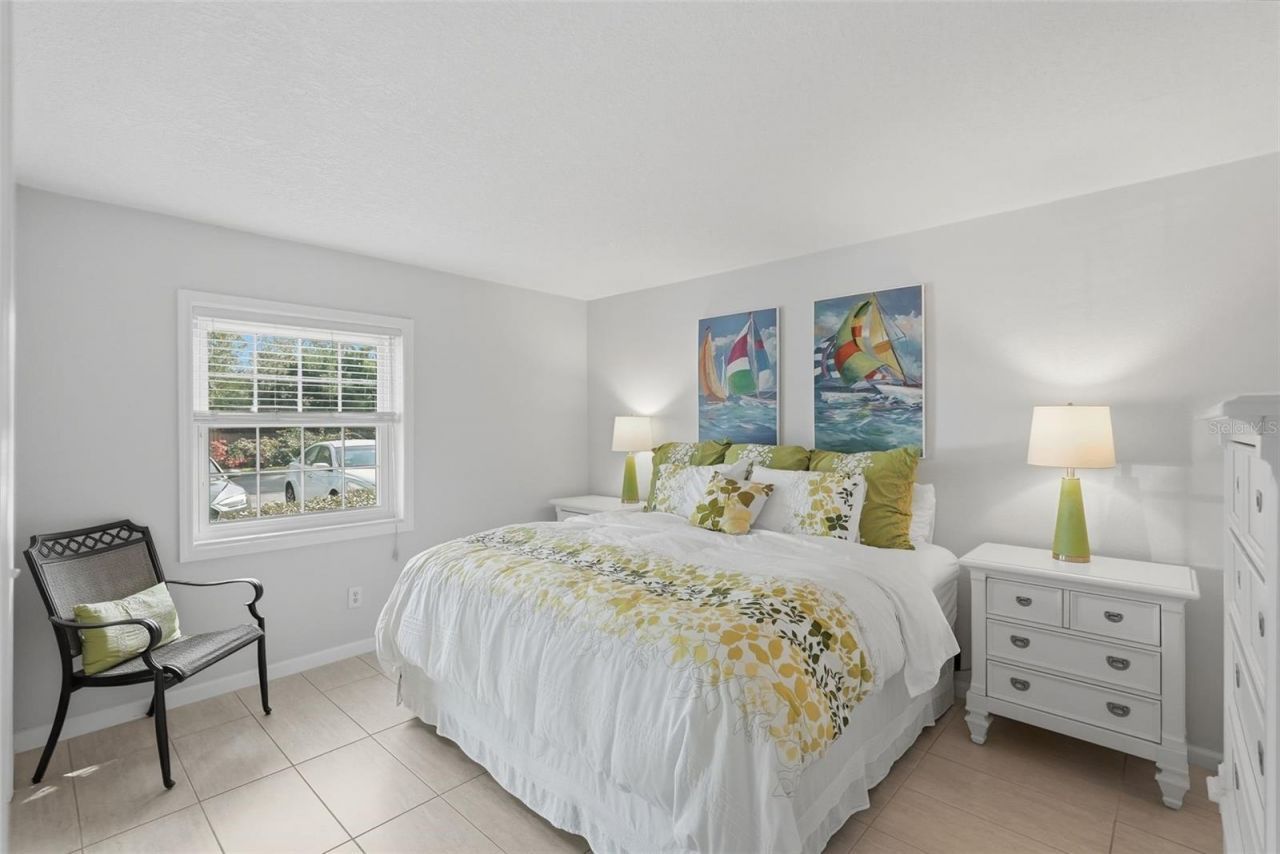 3783 Pompano, Unit B, Saint Petersburg, FL 33705 Photo