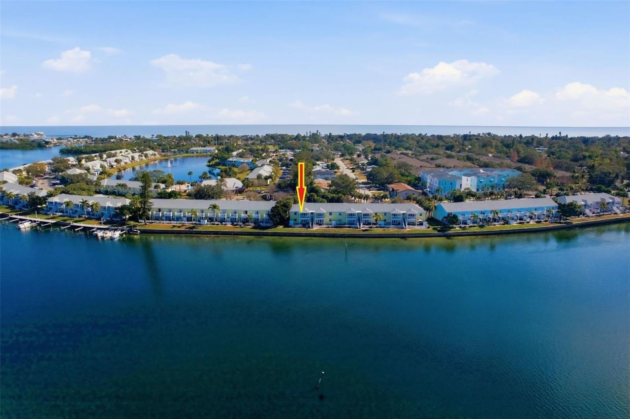 3783 Pompano, Unit B, Saint Petersburg, FL 33705 Photo