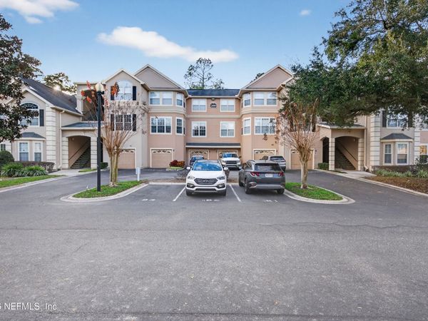 13810 N SUTTON PARK Drive, Unit 237, Jacksonville, FL 32224