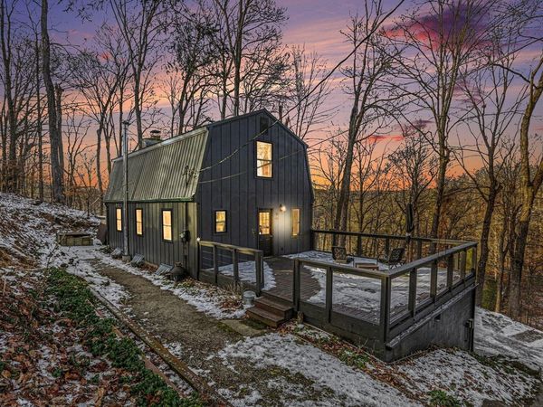 505 Natchez Lane, Sugar Grove, OH 43155