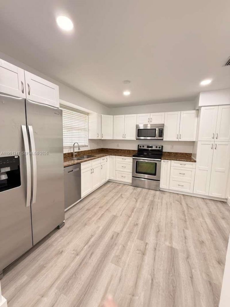 7064 Woodmont Ave, Tamarac, FL 33321 Photo