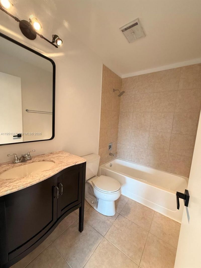 7064 Woodmont Ave, Tamarac, FL 33321 Photo