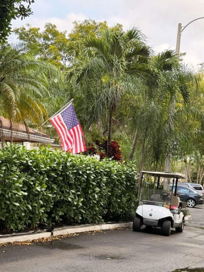 7064 Woodmont Ave, Tamarac, FL 33321 Photo