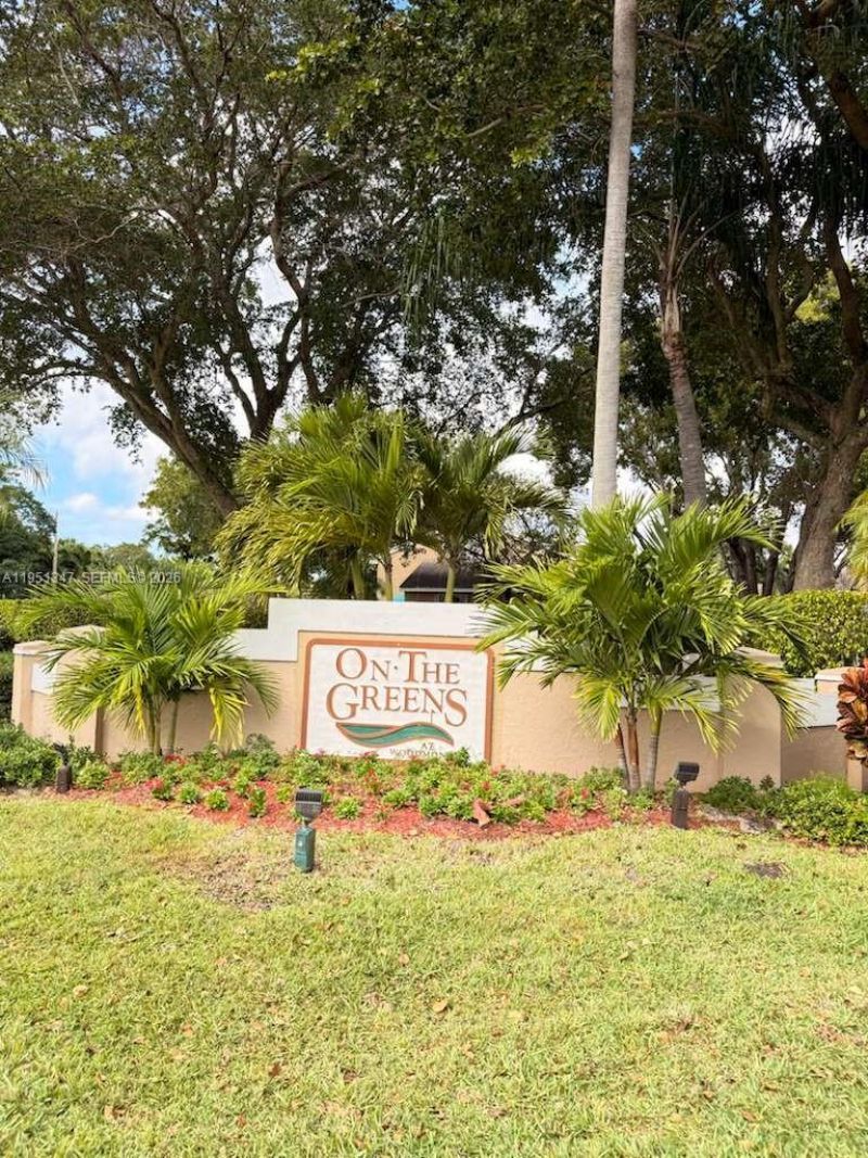 7064 Woodmont Ave, Tamarac, FL 33321 Photo