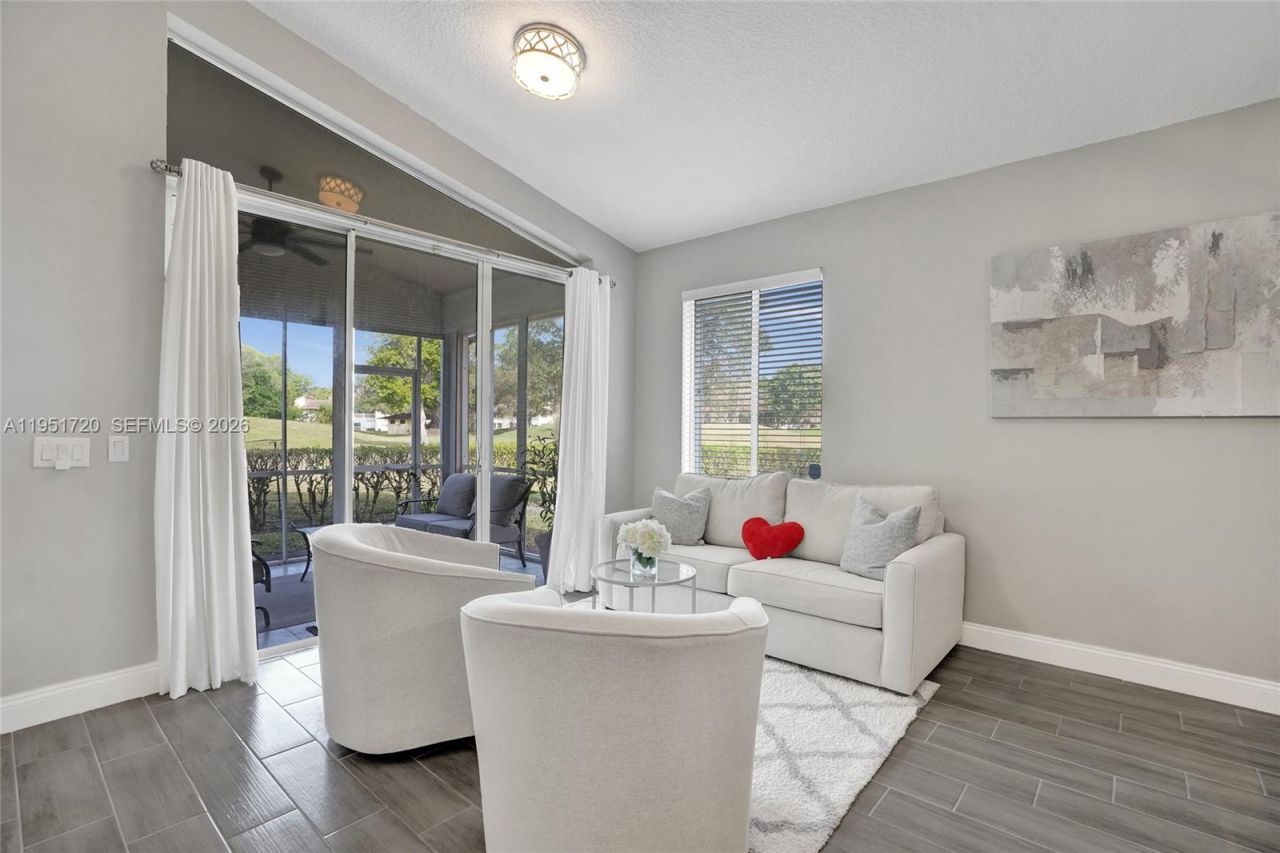 8795 NW 76th Pl, Tamarac, FL 33321 Photo