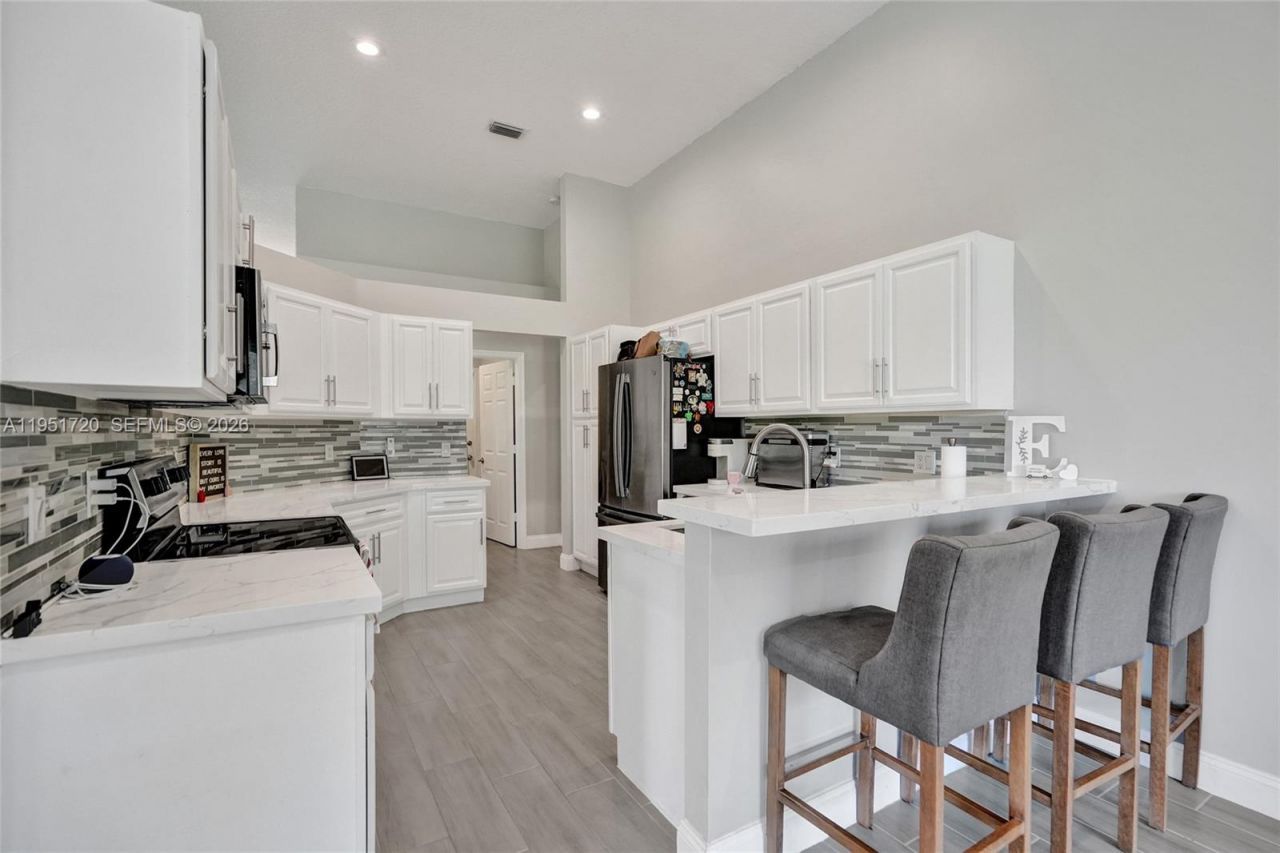 8795 NW 76th Pl, Tamarac, FL 33321 Photo