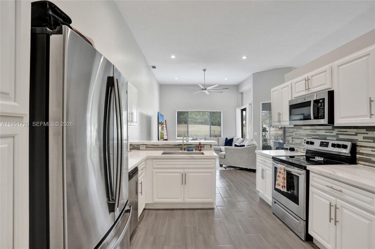 8795 NW 76th Pl, Tamarac, FL 33321 Photo