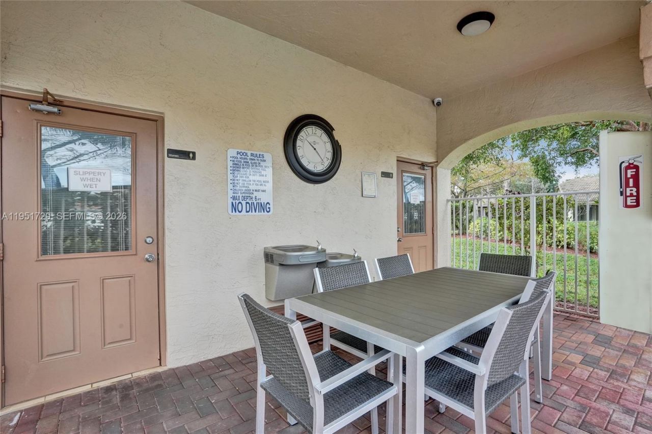 8795 NW 76th Pl, Tamarac, FL 33321 Photo