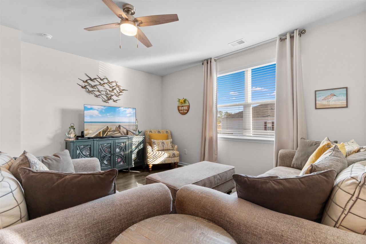 2140 Ainsley Dr. Photo 11