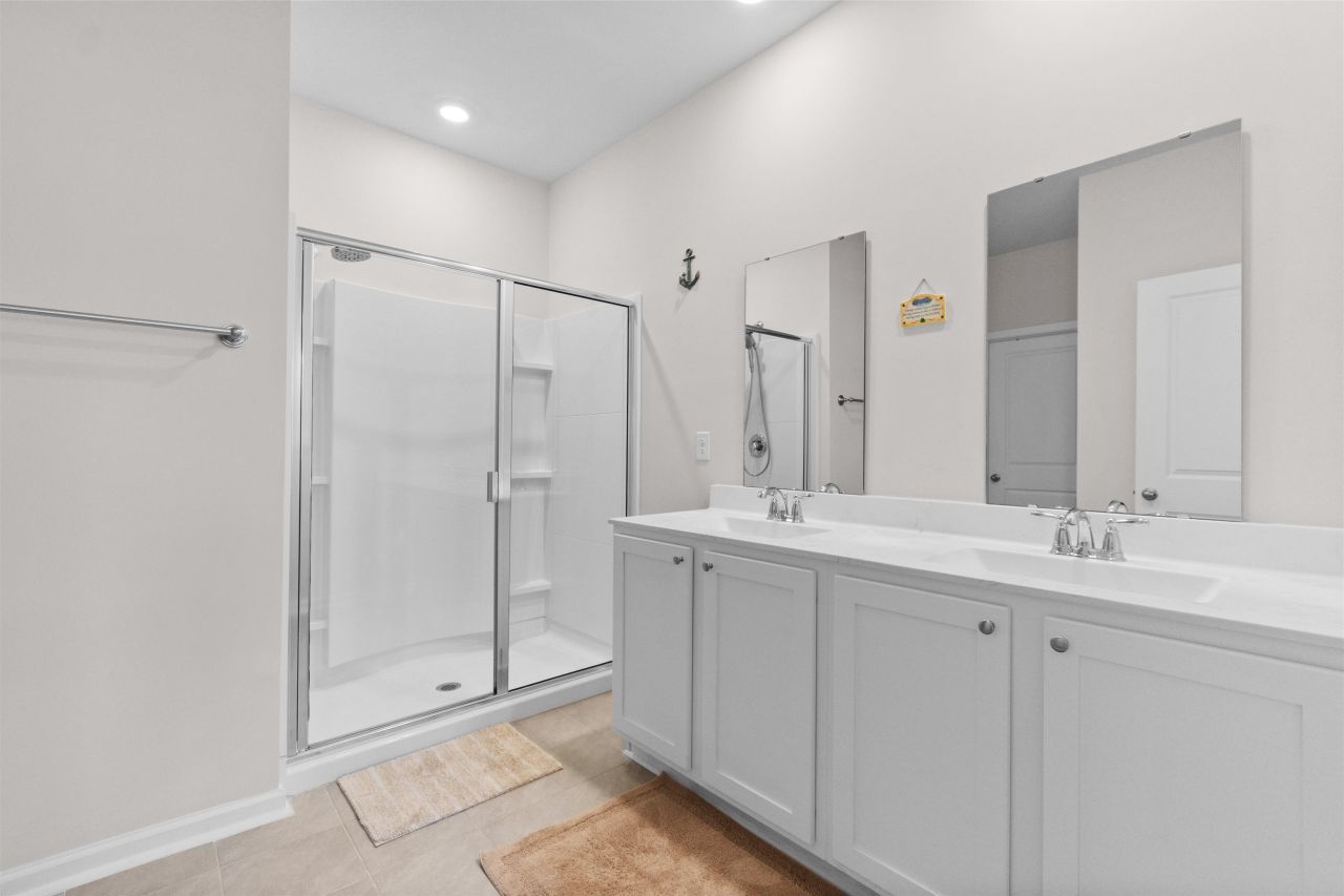 2140 Ainsley Dr. Photo 15