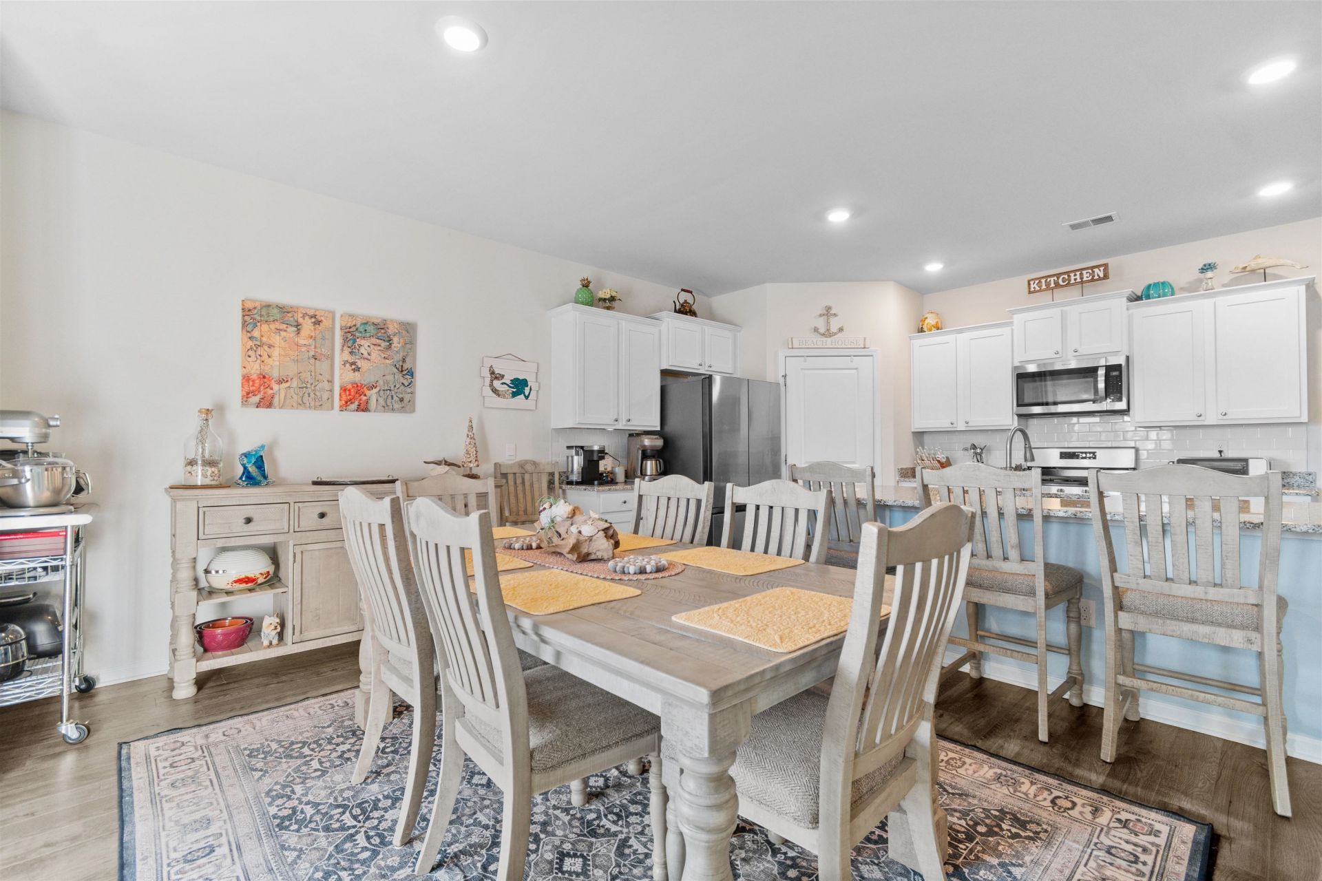 2140 Ainsley Dr. Photo 7