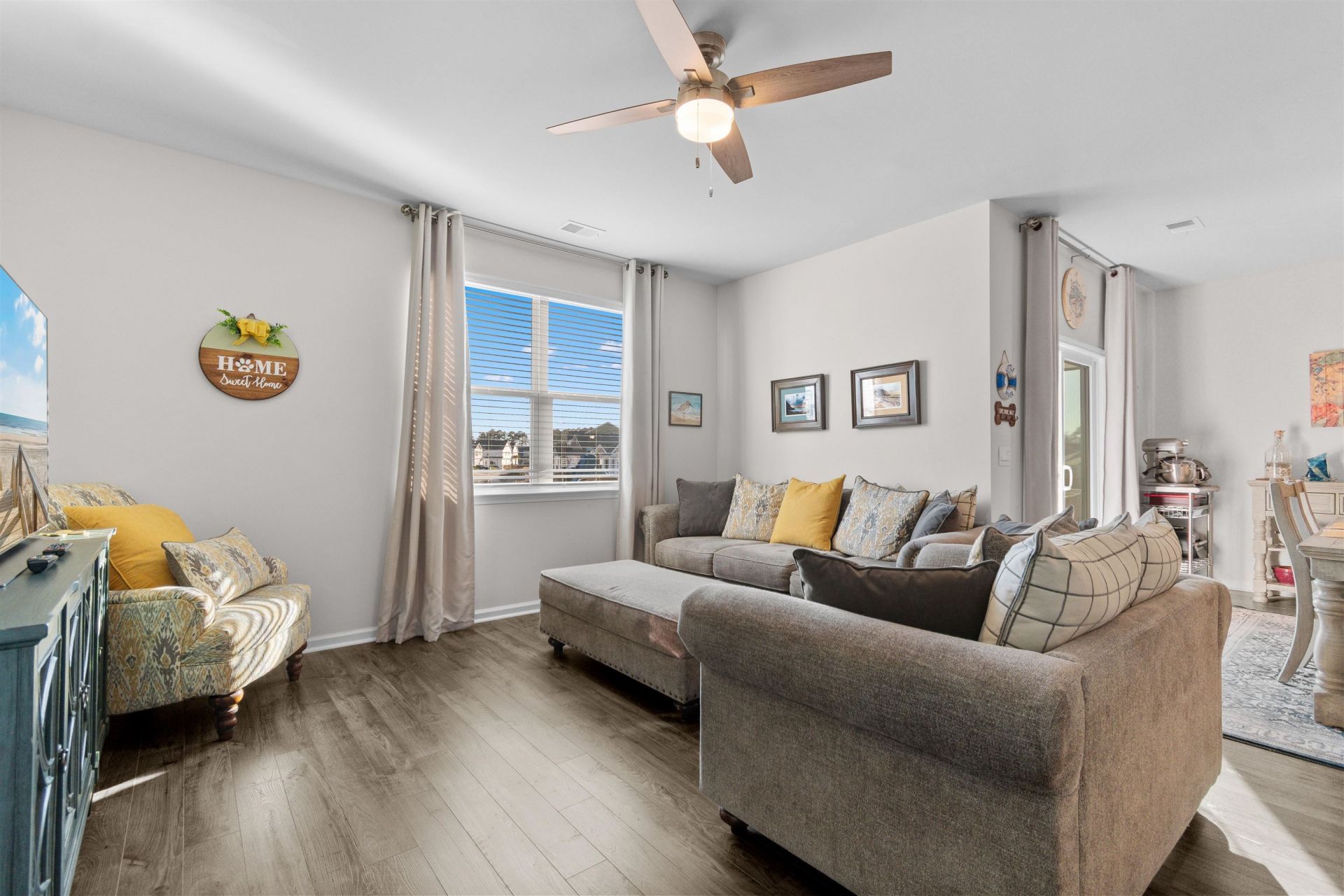 2140 Ainsley Dr. Photo 8