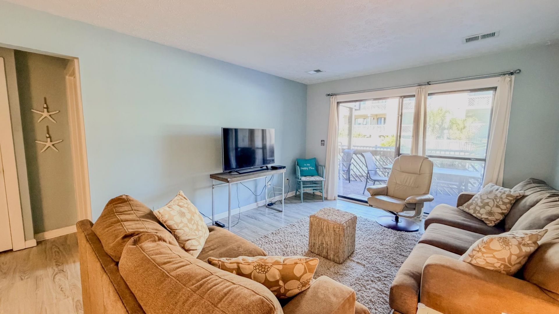 202 Maison Dr. Photo 13