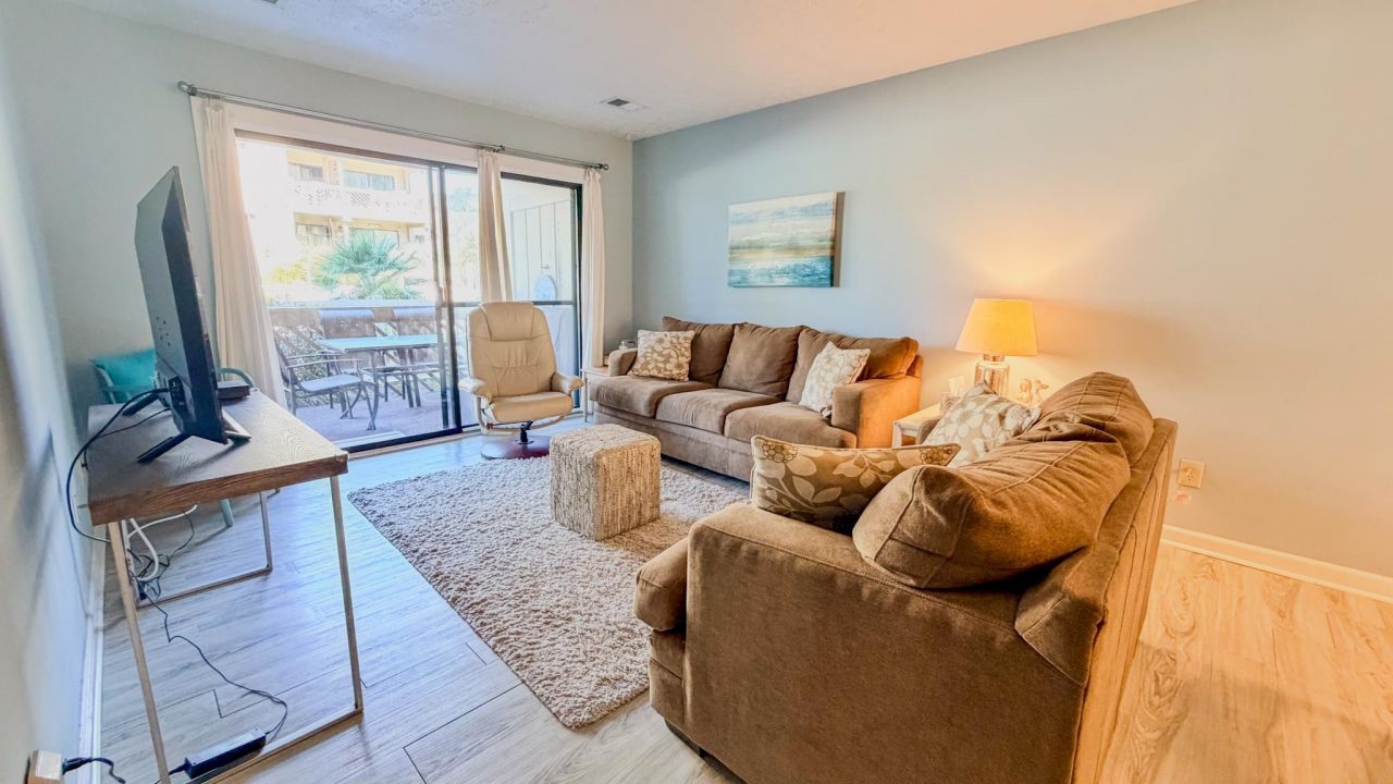 202 Maison Dr. Photo 16