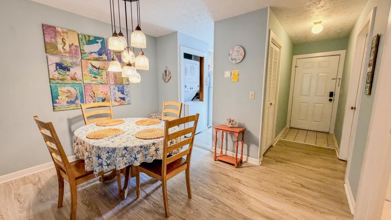 202 Maison Dr. Photo 6