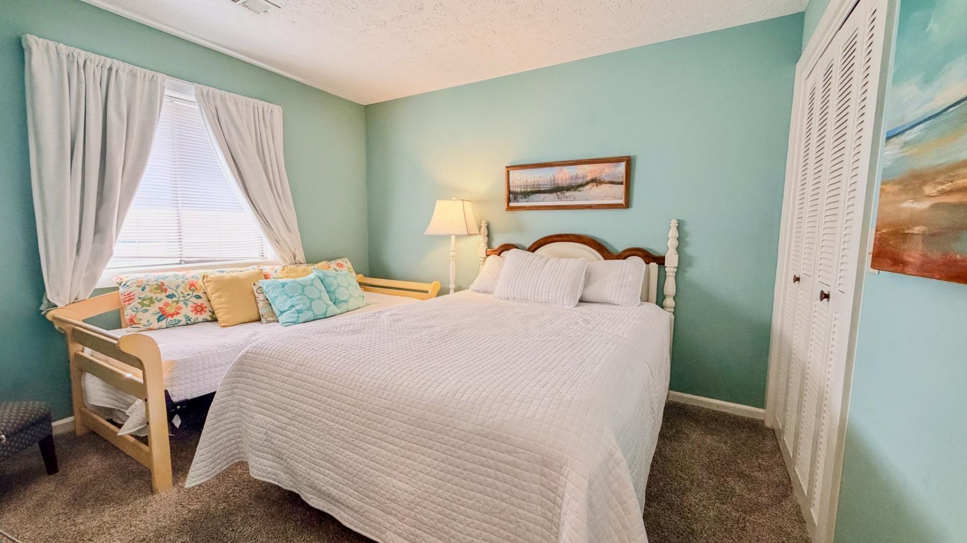 202 Maison Dr. Photo 8