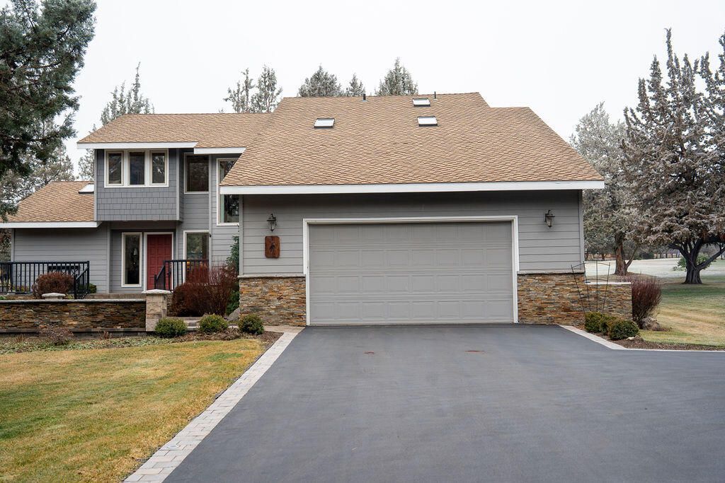 2139 Osprey Drive Redmond, OR 97756