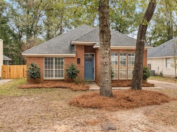 1055 Louise Avenue, Mobile, AL 36609