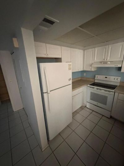 1531 SE Royal Green Cir, Unit 107, Port Saint Lucie, FL 34952 Photo