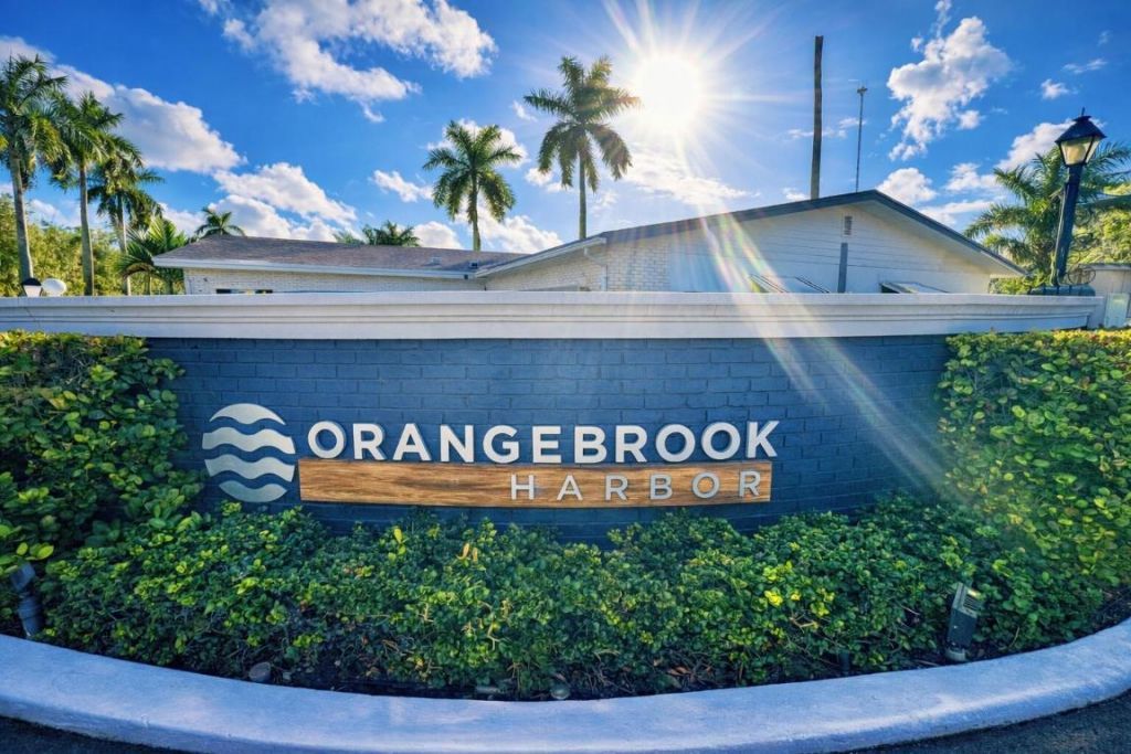 3325 Street Street, Hollywood, FL 33021 Photo