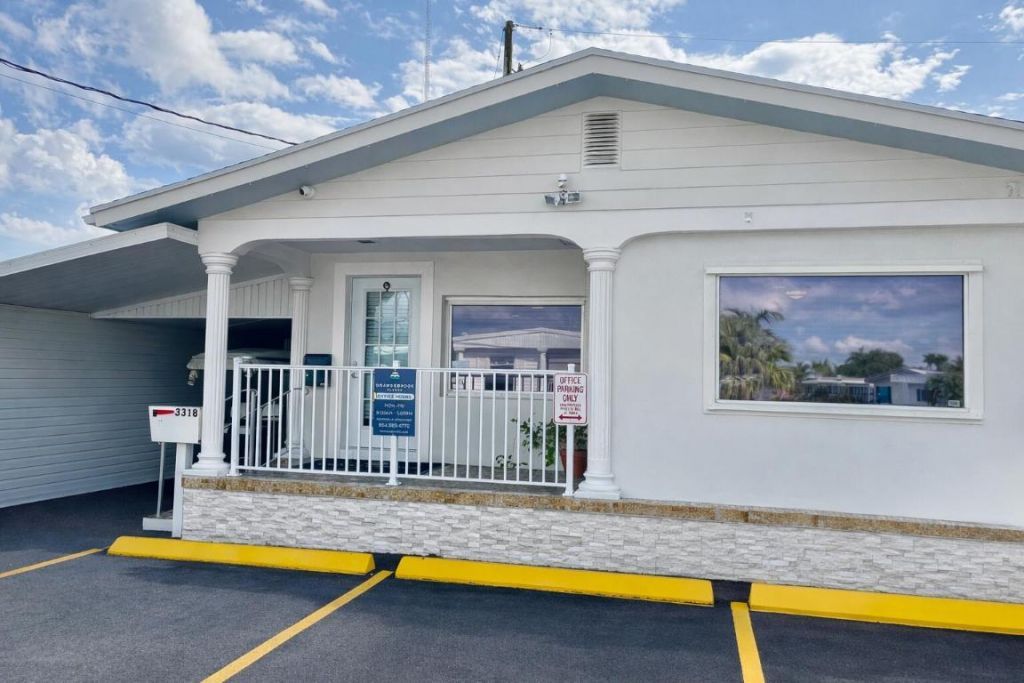 3325 Street Street, Hollywood, FL 33021 Photo