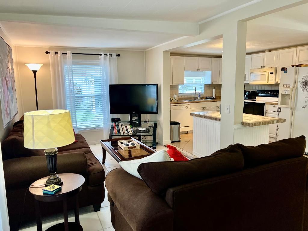 3325 Street Street, Hollywood, FL 33021 Photo