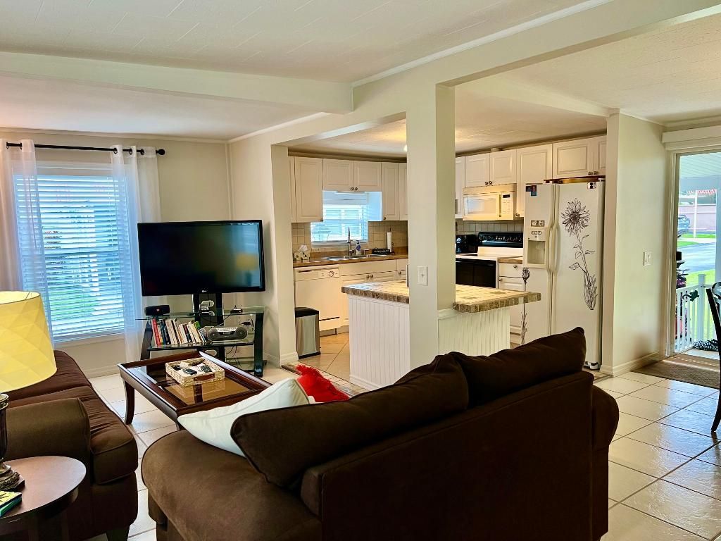 3325 Street Street, Hollywood, FL 33021 Photo