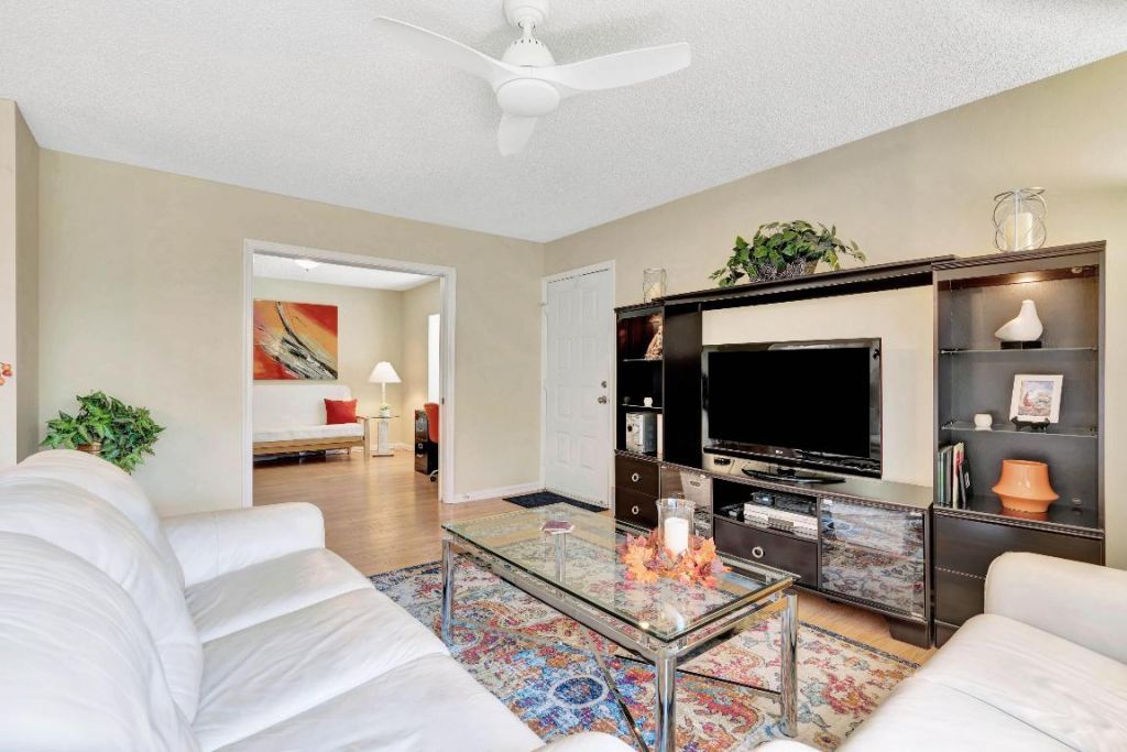 11571 Winchester Drive, Unit 27 D, Palm Beach Gardens, FL 33410 Photo