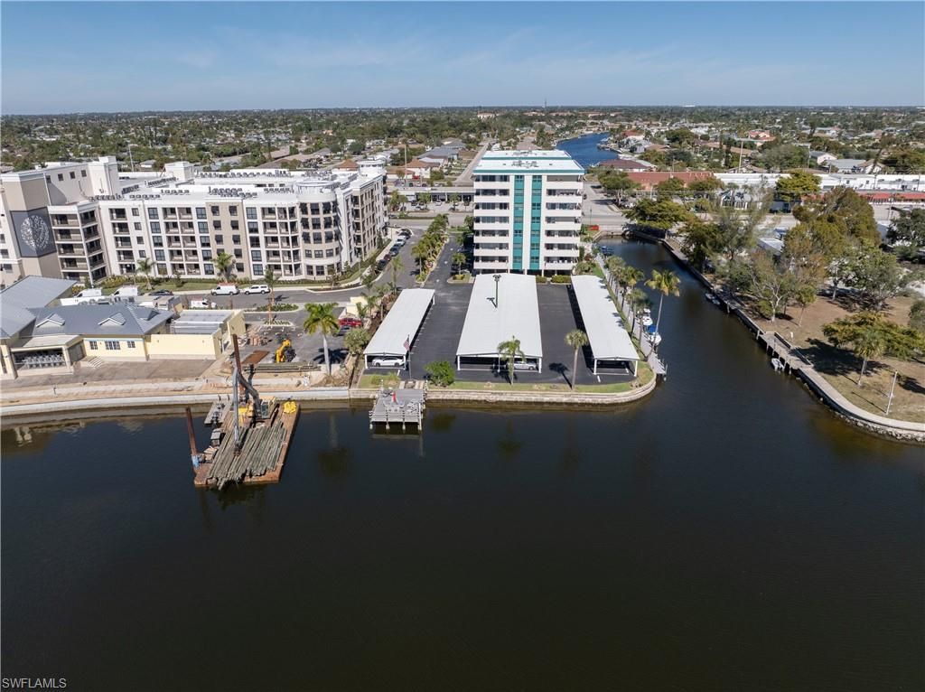 4803 Sunset Ct, Unit 304, Cape Coral, FL 33904 Photo