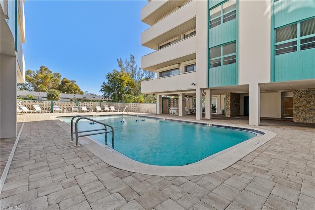 4803 Sunset Ct, Unit 304, Cape Coral, FL 33904 Photo