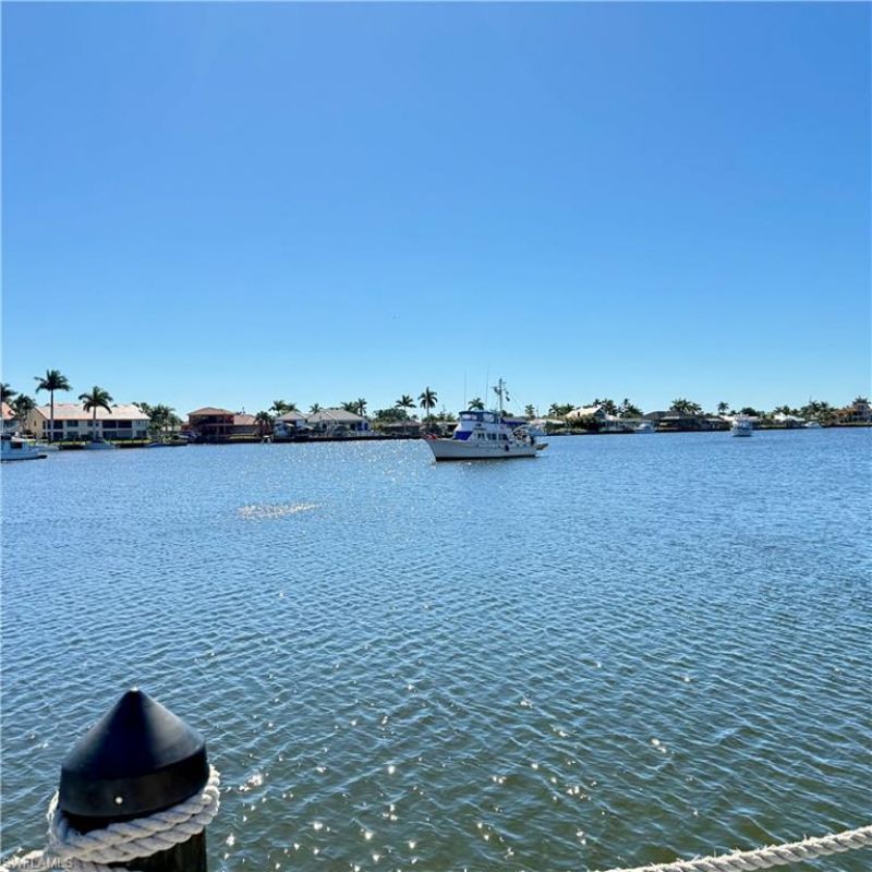 4803 Sunset Ct, Unit 304, Cape Coral, FL 33904 Photo