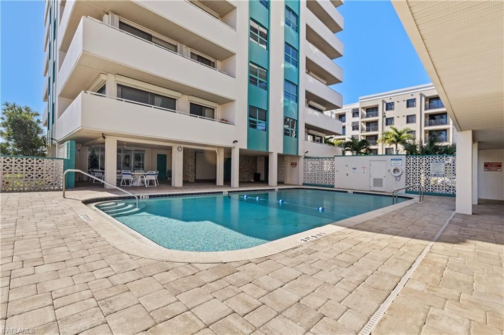 4803 Sunset Ct, Unit 304, Cape Coral, FL 33904 Photo