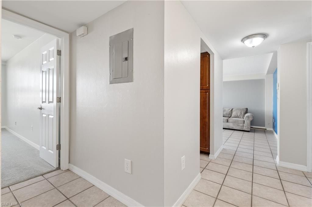 4803 Sunset Ct, Unit 304, Cape Coral, FL 33904 Photo