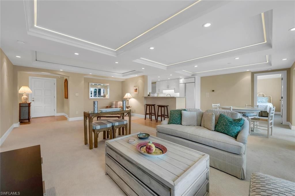 3003 Gulf Shore Blvd N, Unit 404, Naples, FL 34103 Photo