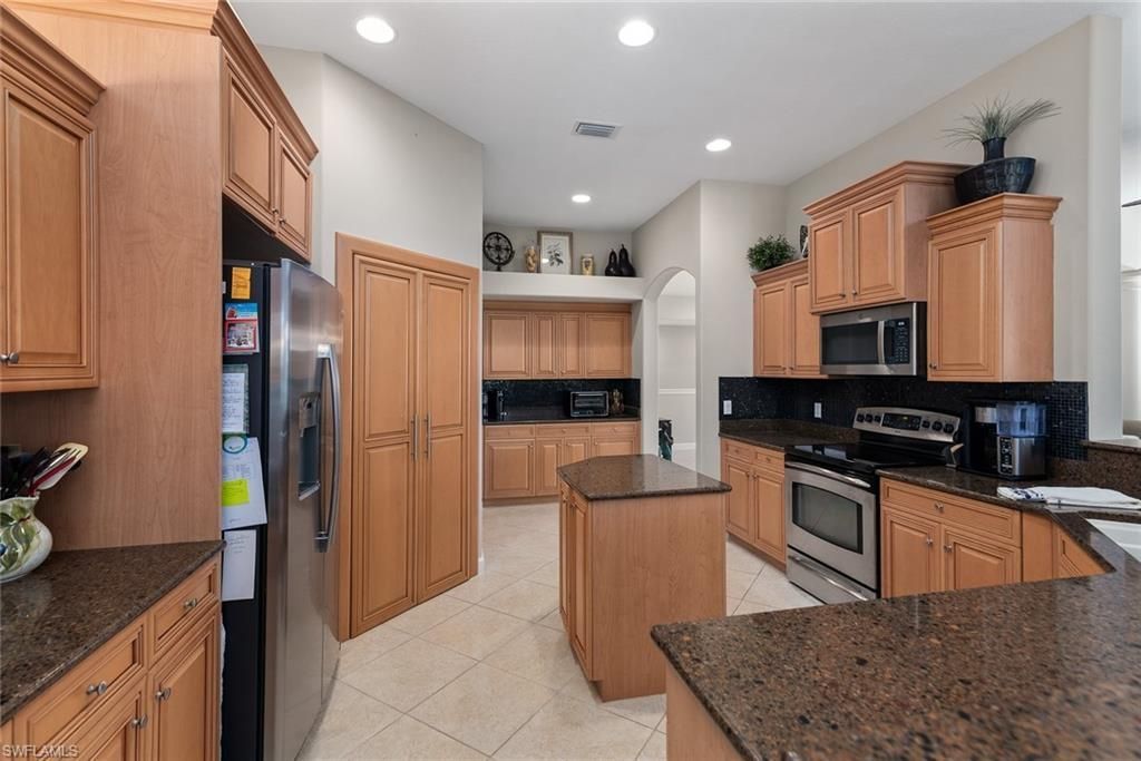 8583 Via Lungomare Cir, Unit 201, Estero, FL 33928 Photo