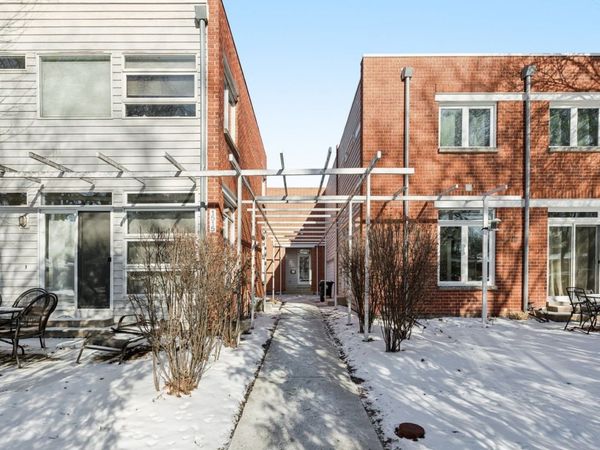 1515 Monroe Street, Unit A, Evanston, IL 60202