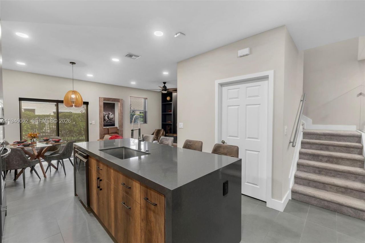 4650 Santa Cruz Way , Unit 4650, Davie, FL 33314 Photo