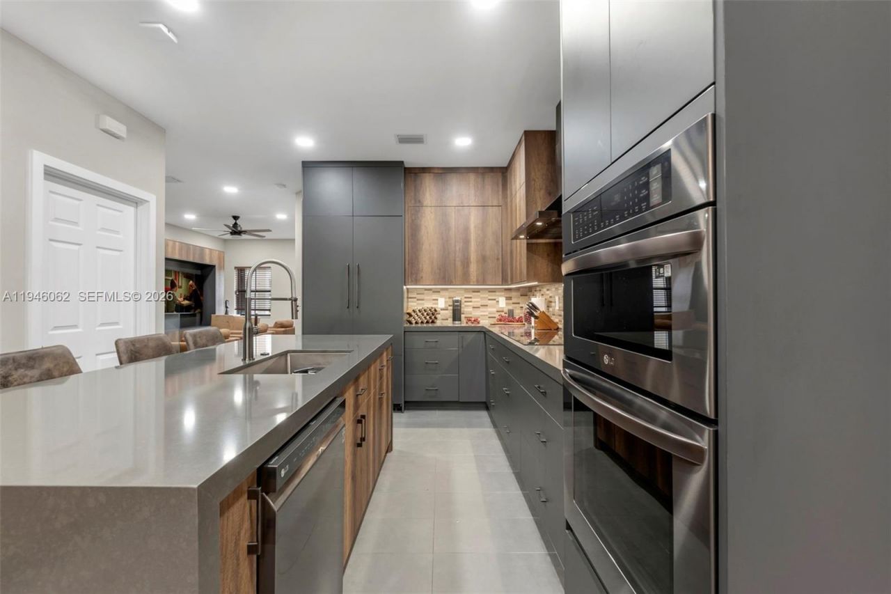 4650 Santa Cruz Way , Unit 4650, Davie, FL 33314 Photo