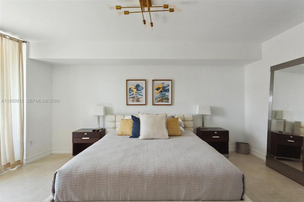 1800 S Ocean Dr , Unit 809, Hallandale Beach, FL 33009 Photo