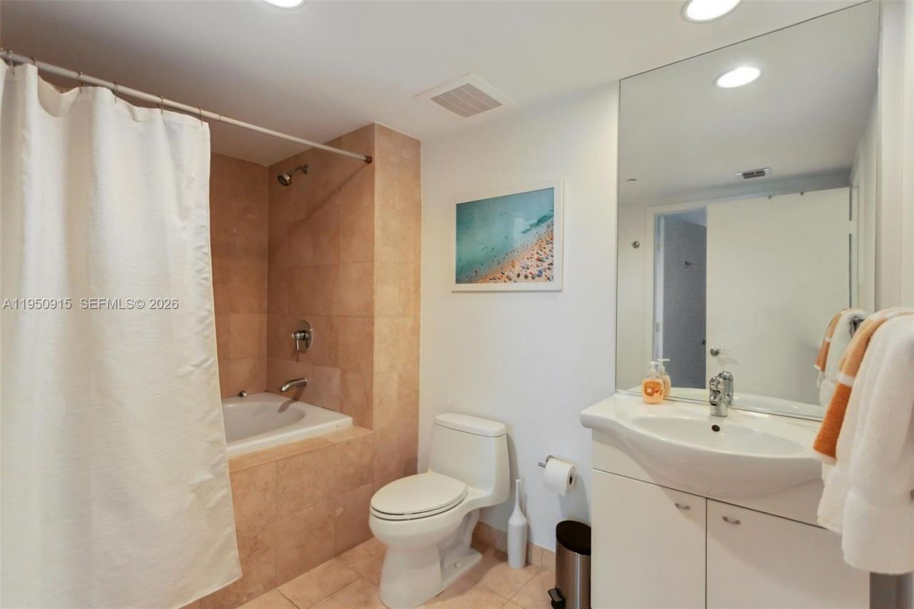 1800 S Ocean Dr , Unit 809, Hallandale Beach, FL 33009 Photo