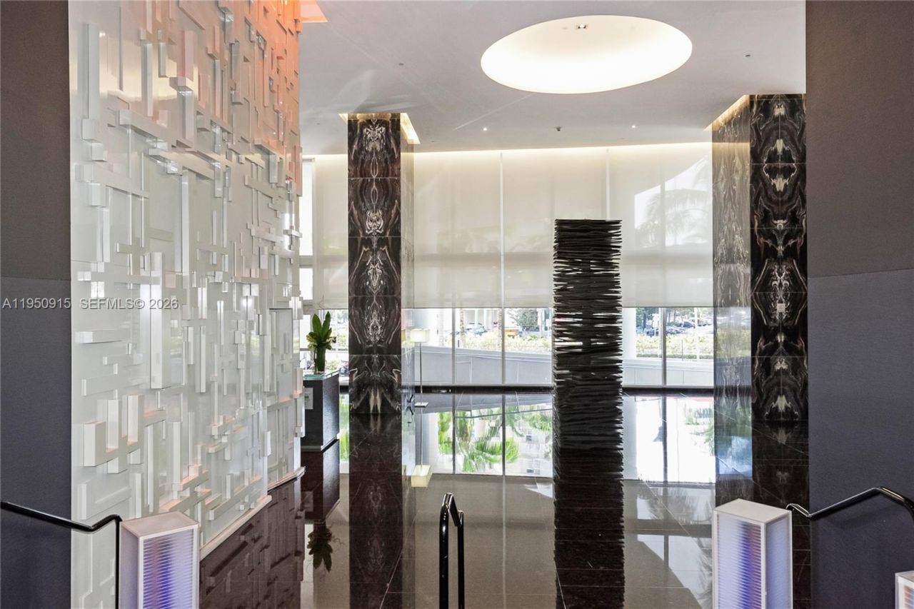 1800 S Ocean Dr , Unit 809, Hallandale Beach, FL 33009 Photo