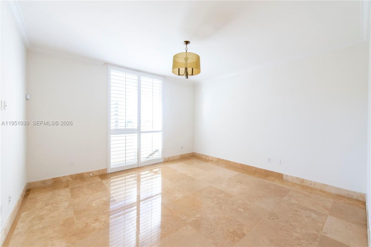 626 Coral Way, Unit 604, Coral Gables, FL 33134 Photo