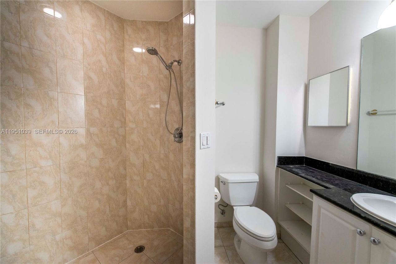 626 Coral Way, Unit 604, Coral Gables, FL 33134 Photo