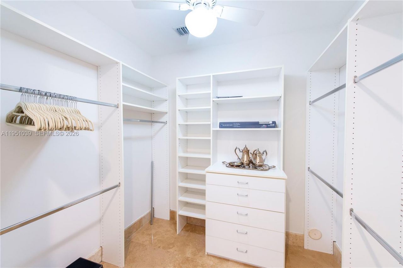 626 Coral Way, Unit 604, Coral Gables, FL 33134 Photo