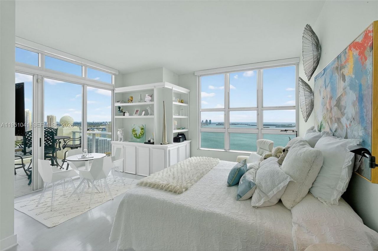 1155 Brickell Bay Dr, Unit PH210, Miami, FL 33131 Photo